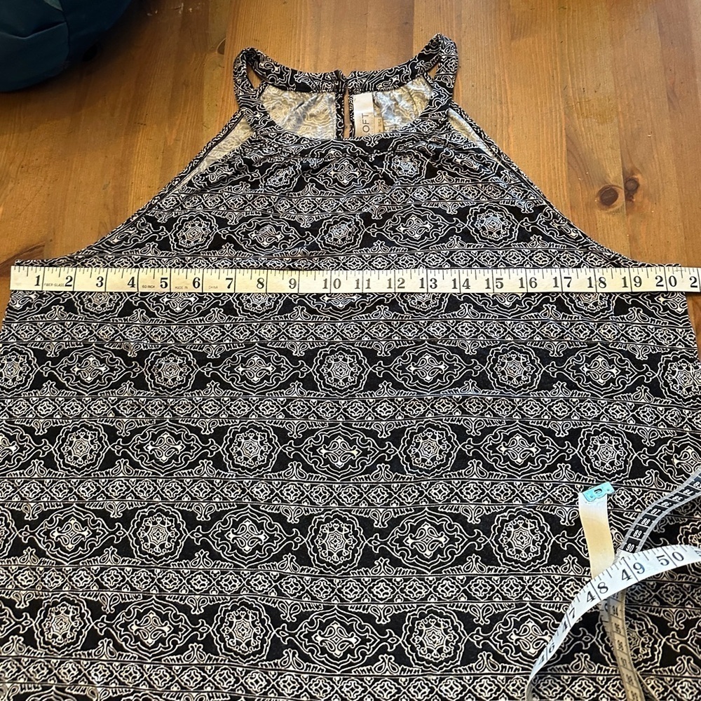 Loft Medium sleeveless black and white top - Picture 14 of 14